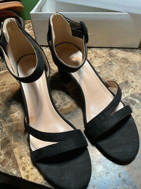 Women's Black Ankle-Strap Block Heel Sandals